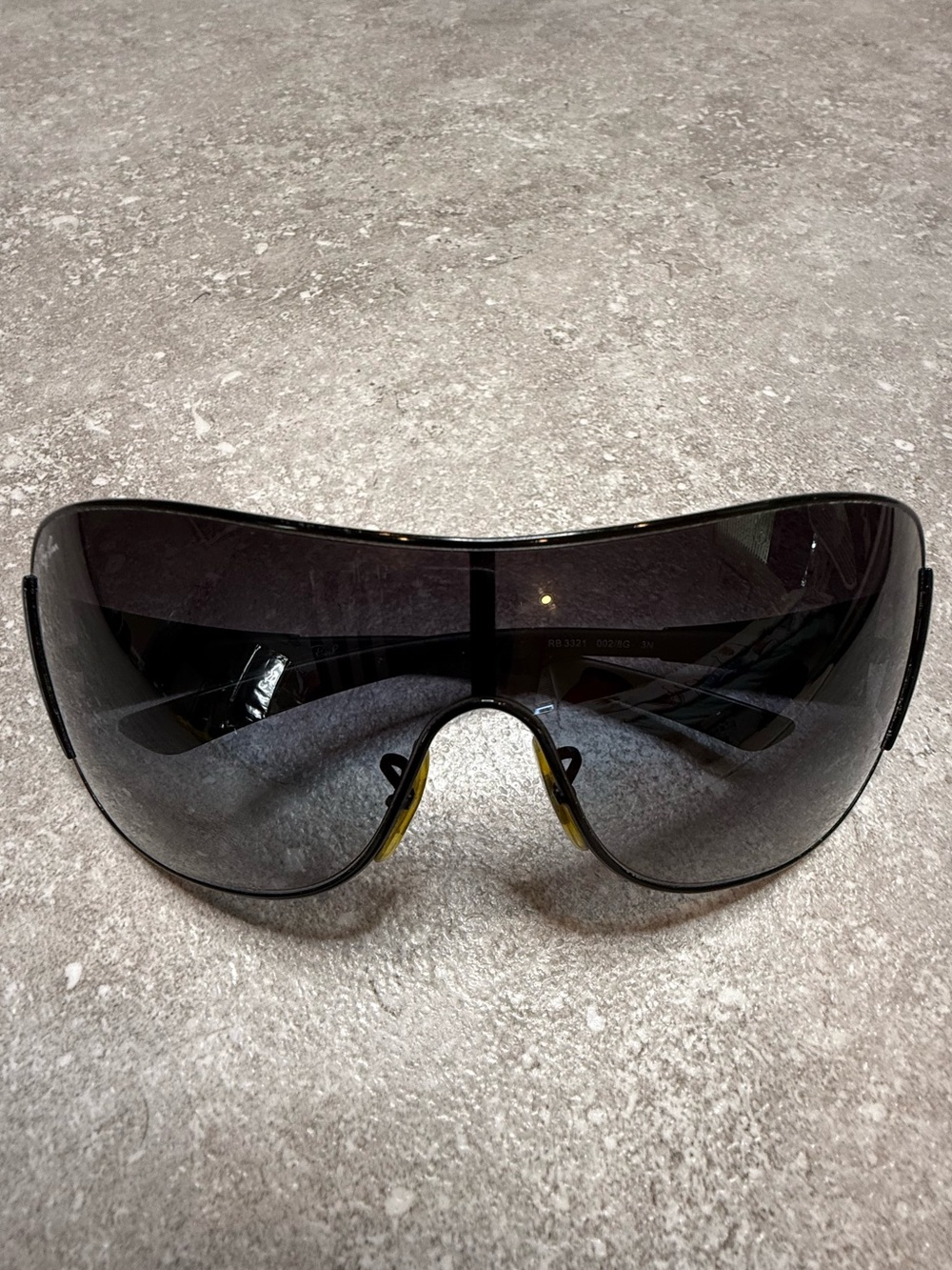 Ray Ban Gradient Shield Y2K Sunglasses in black